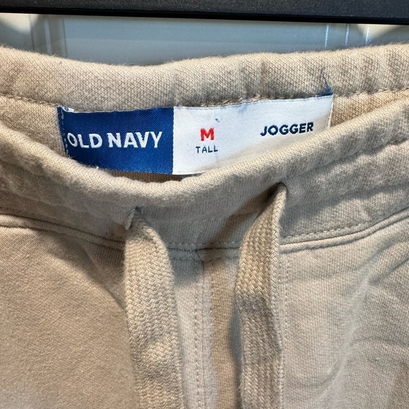 Old Navy Men's Beige Joggers - Picture 2 of 3